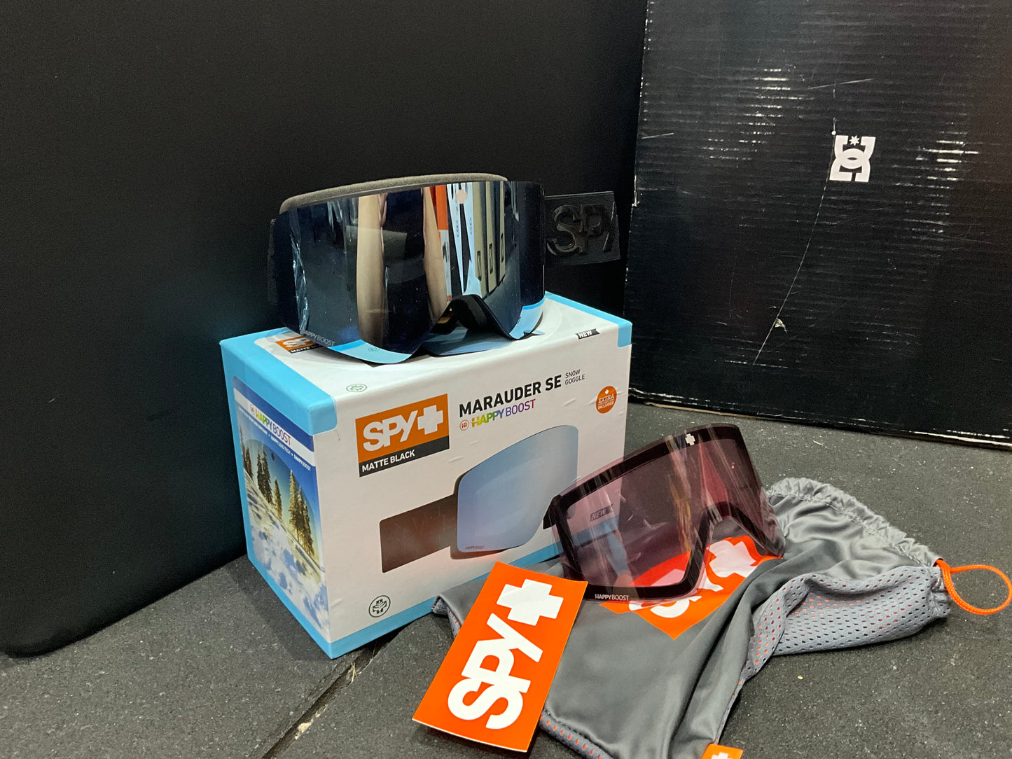 SPY MARAUDER ELITE goggles with bonus lens