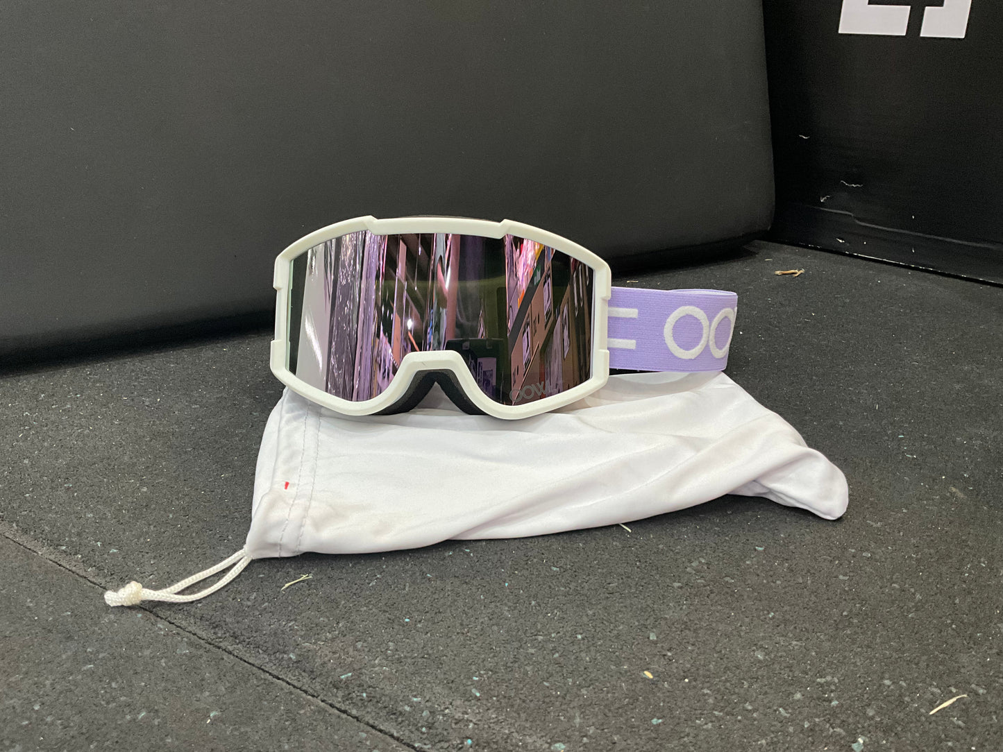 OOW | Premium lens | Purple & White in Large and small fit